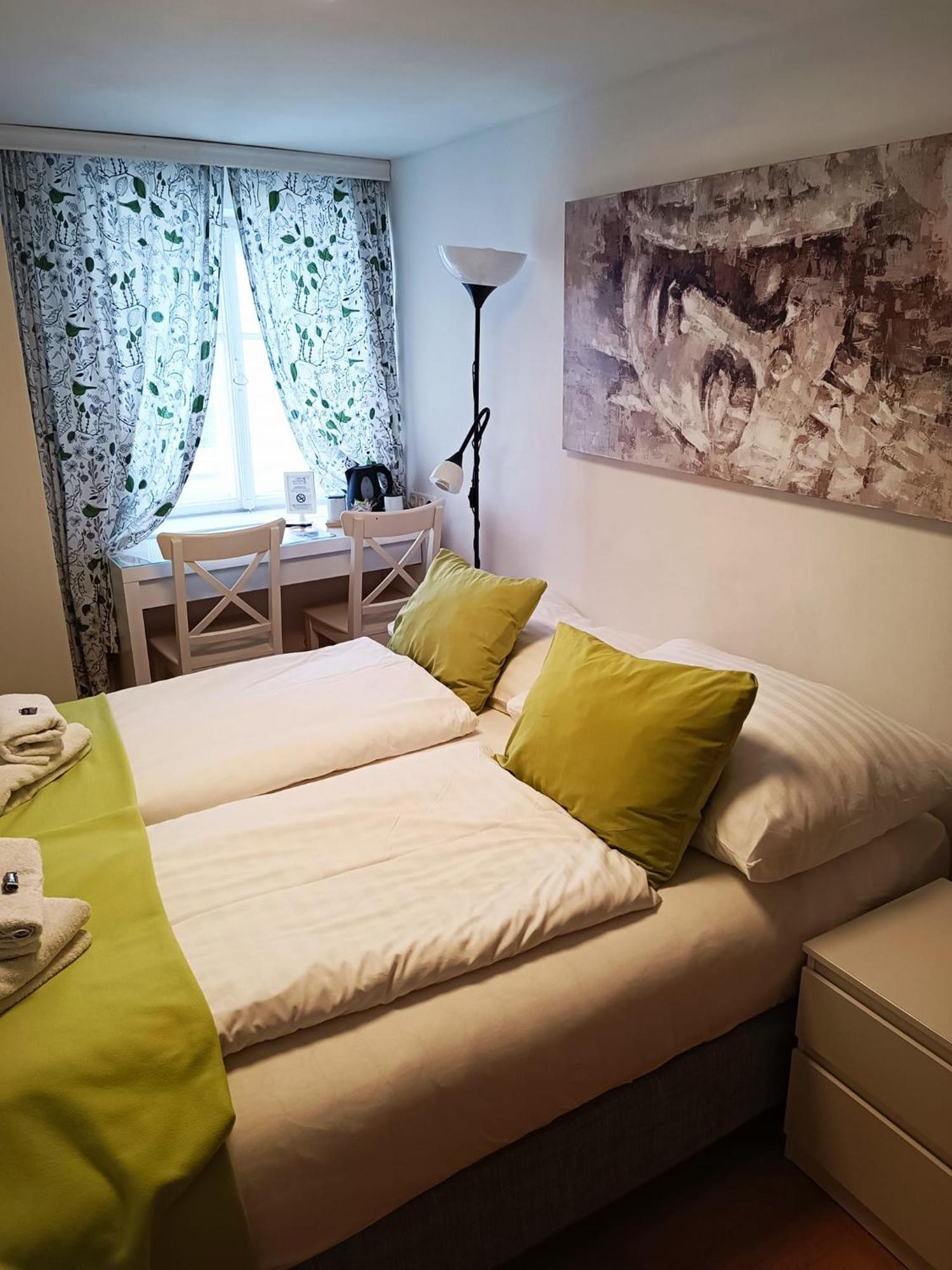 Cityhotel Junger Fuchs Salisburgo Esterno foto