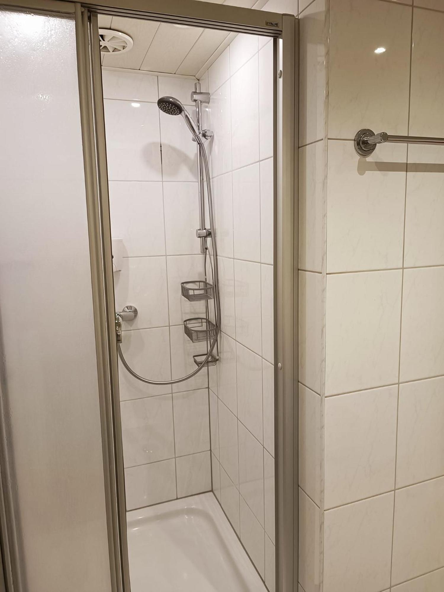Cityhotel Junger Fuchs Salisburgo Esterno foto