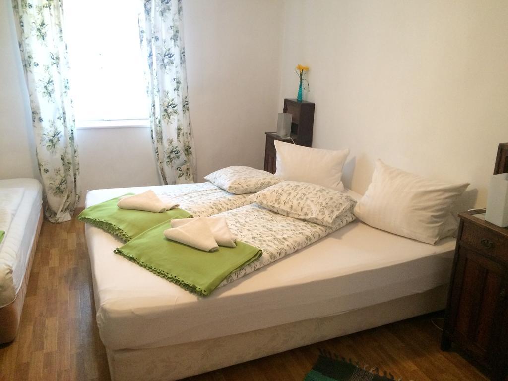 Cityhotel Junger Fuchs Salisburgo Esterno foto